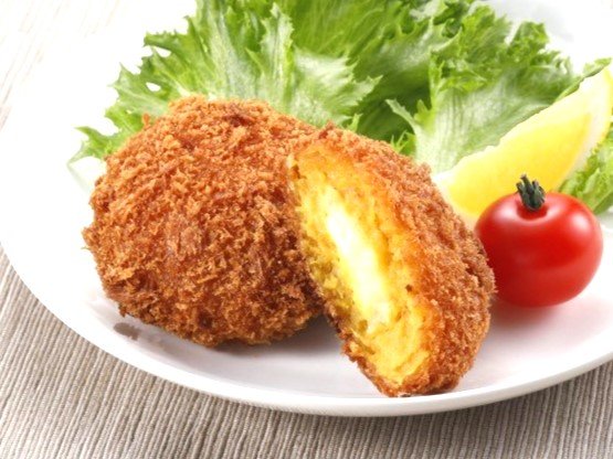 チーズソースｉｎかぼちゃの包み揚げ